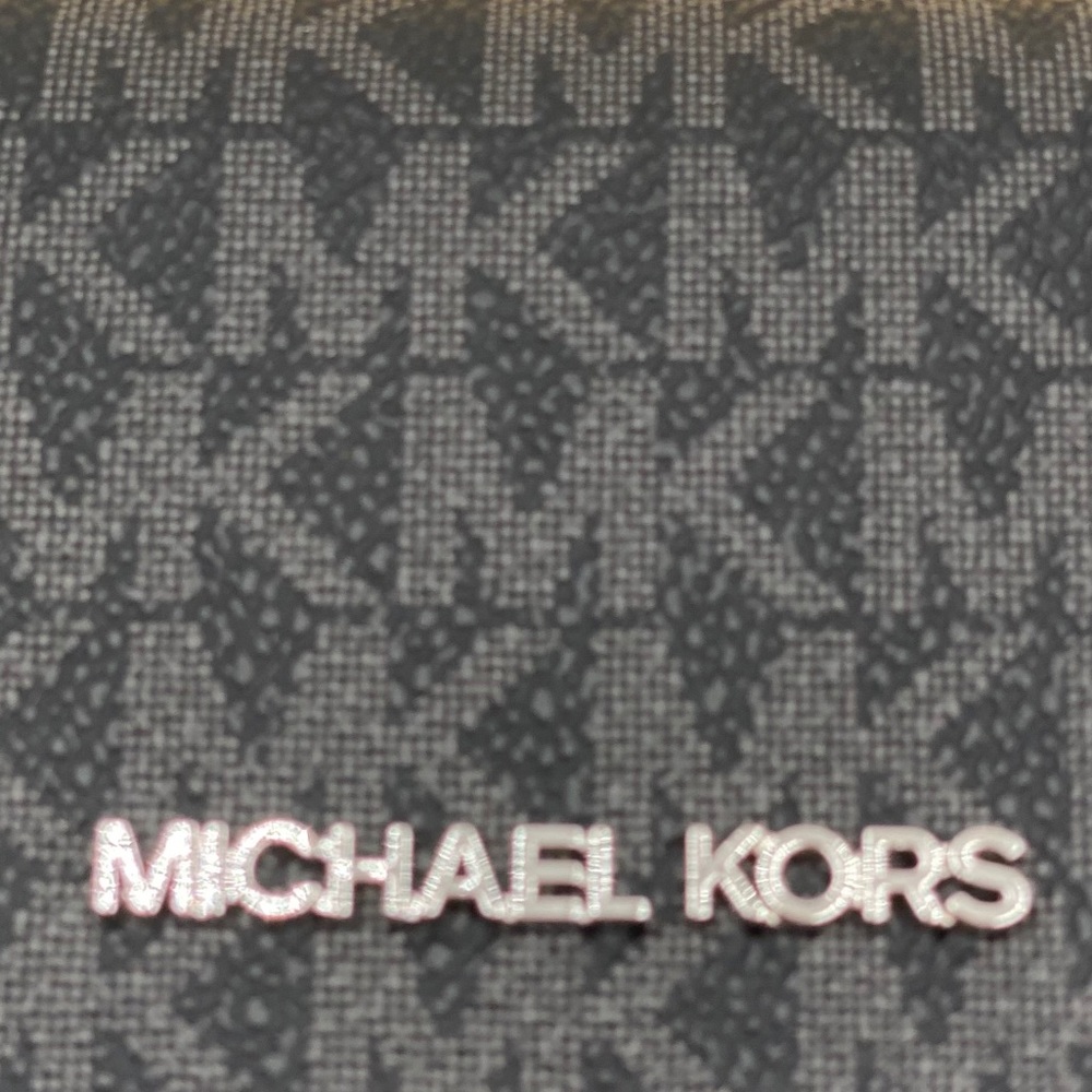 Michael Kors Jet Set Travel Trifold Wallet Black - Picture 10 of 11